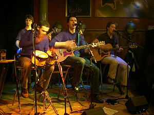 6string in concert